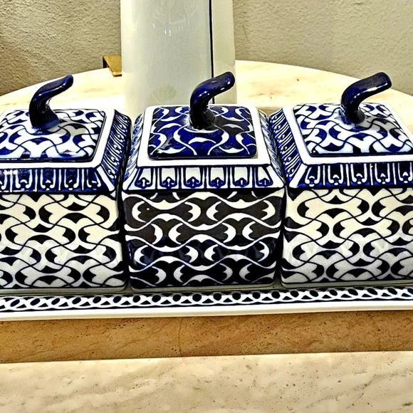 Bombay Blue and White Ceramic Condiment Canister Set W Tray - Picture 1 of 9